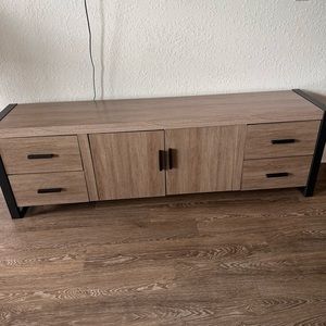 55inch+ Tv Stand. Brand new. assembled.